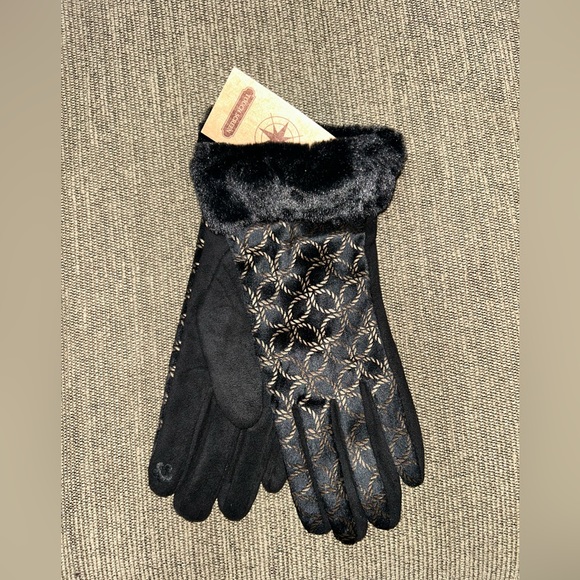 Women’s Touch Screen Driving Gloves - Picture 1 of 3